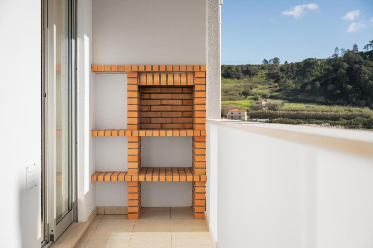 Ocean Getaway - Private Parking And Sea View Apartment Nazare Exterior photo